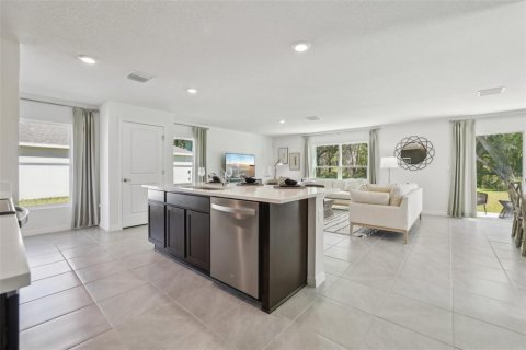 House in Brooksville, Florida 4 bedrooms, 209.96 sq.m. № 1884680 - photo 15