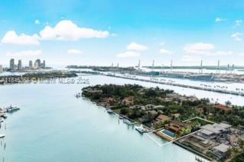 Terreno en venta en Miami Beach, Florida № 1865772 - foto 12