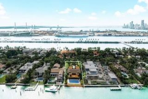 Terreno en venta en Miami Beach, Florida № 1865772 - foto 5