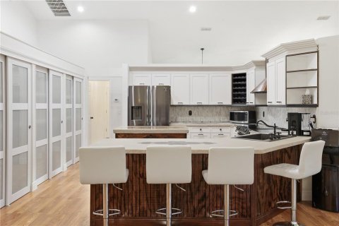 Villa ou maison à vendre à Orlando, Floride: 4 chambres, 267 m2 № 2095619 - photo 16