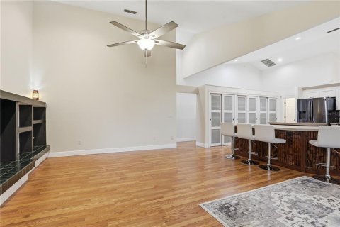 Villa ou maison à vendre à Orlando, Floride: 4 chambres, 267 m2 № 2095619 - photo 20