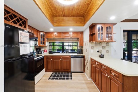 House in Sunrise, Florida 4 bedrooms № 2070450 - photo 14