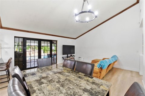 House in Sunrise, Florida 4 bedrooms № 2070450 - photo 19