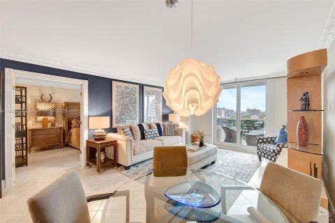 Condominio en alquiler en Fort Lauderdale, Florida, 1 dormitorio, 76.09 m2 № 1883790 - foto 9