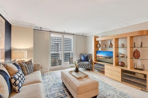 Condominio en alquiler en Fort Lauderdale, Florida, 1 dormitorio, 76.09 m2 № 1883790 - foto 6