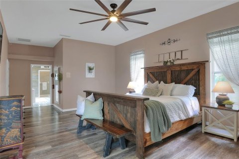 Casa en venta en Lakeland, Florida, 4 dormitorios, 221.11 m2 № 1634436 - foto 25