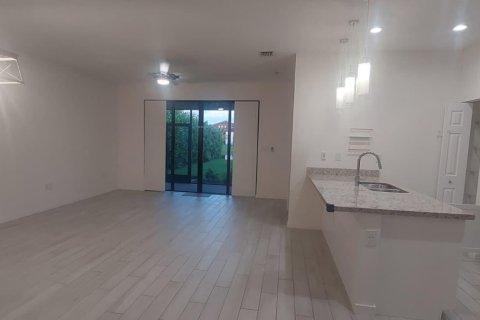 House in Ave Maria, Florida 3 bedrooms, 141.68 sq.m. № 2387922 - photo 20