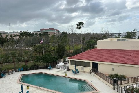 Condominio en alquiler en Bradenton, Florida, 2 dormitorios, 118.17 m2 № 2109637 - foto 16