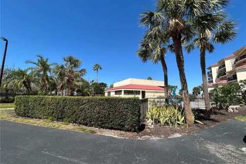 Condominio en alquiler en Bradenton, Florida, 2 dormitorios, 118.17 m2 № 2109637 - foto 19