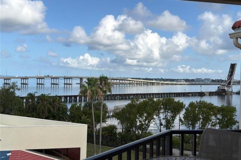 Condominio en alquiler en Bradenton, Florida, 2 dormitorios, 118.17 m2 № 2109637 - foto 17