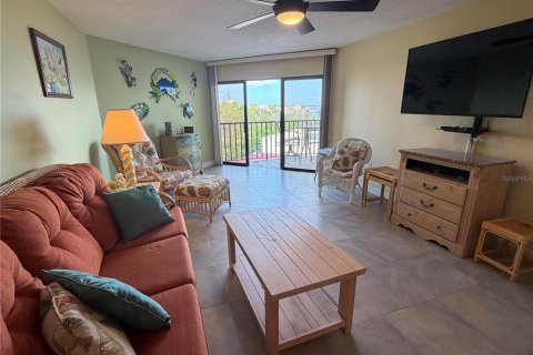 Condominio en alquiler en Bradenton, Florida, 2 dormitorios, 118.17 m2 № 2109637 - foto 7