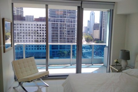 Condo in Miami, Florida, 2 bedrooms № 2152628 - photo 16