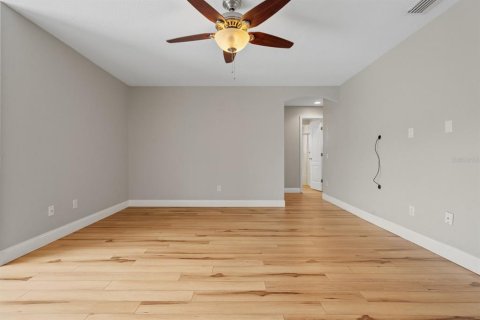 Casa en venta en Orlando, Florida, 4 dormitorios, 198.16 m2 № 2277582 - foto 30