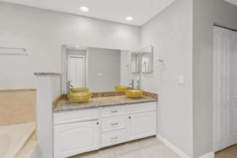 Casa en venta en Orlando, Florida, 4 dormitorios, 198.16 m2 № 2277582 - foto 23