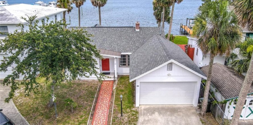 Casa en Daytona Beach, Florida 2 dormitorios, 115.38 m2 № 1801933
