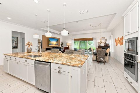 Villa ou maison à vendre à Kissimmee, Floride: 3 chambres, 203.83 m2 № 2358111 - photo 27