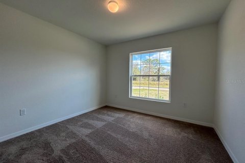 House in Frostproof, Florida 3 bedrooms, 164.99 sq.m. № 1553257 - photo 12