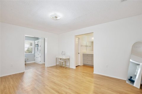 House in Lakeland, Florida 3 bedrooms, 162.39 sq.m. № 1721993 - photo 13