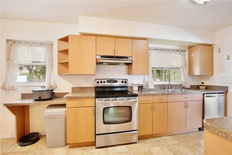 House in Lakeland, Florida 3 bedrooms, 162.39 sq.m. № 1721993 - photo 9