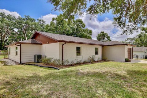 House in Lakeland, Florida 3 bedrooms, 162.39 sq.m. № 1721993 - photo 3