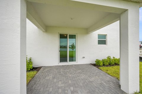 Купить виллу или дом в Сент-Луси, Флорида 9 комнат, 239.97м2, № 2177839 - фото 8