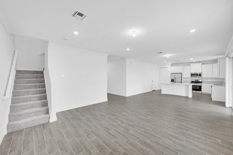 Купить виллу или дом в Сент-Луси, Флорида 9 комнат, 239.97м2, № 2177839 - фото 16