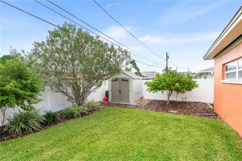 Casa en venta en Saint Petersburg, Florida, 4 dormitorios, 160.72 m2 № 1873329 - foto 28
