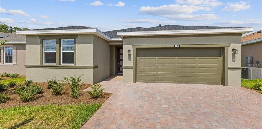 House in Ocala, Florida 2 bedrooms, 191.29 sq.m. № 1856035