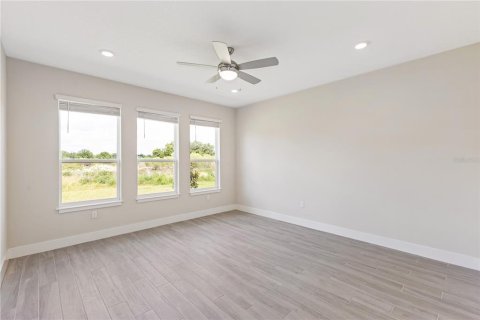 House in Ocala, Florida 2 bedrooms, 191.29 sq.m. № 1856035 - photo 12