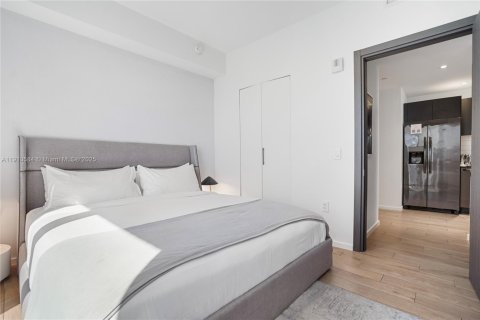 Купить кондоминиум в Майами, Флорида 2 спальни, 75.99м2, № 1968408 - фото 18