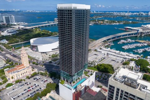 Купить кондоминиум в Майами, Флорида 2 спальни, 75.99м2, № 1968408 - фото 30