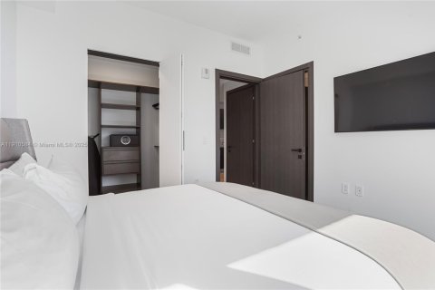 Купить кондоминиум в Майами, Флорида 2 спальни, 75.99м2, № 1968408 - фото 19