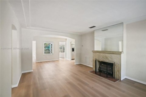 Villa ou maison à louer à Miami, Floride: 3 chambres, 114.46 m2 № 2076163 - photo 6