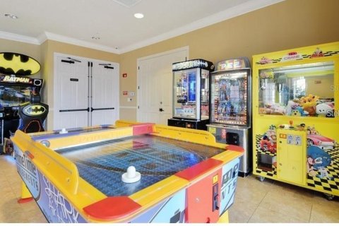 Condominio en alquiler en Orlando, Florida, 3 dormitorios, 194.82 m2 № 1888478 - foto 29