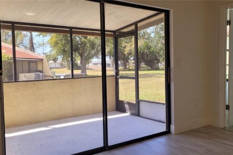 Condominio en venta en Bradenton, Florida, 2 dormitorios, 93.09 m2 № 1582600 - foto 9