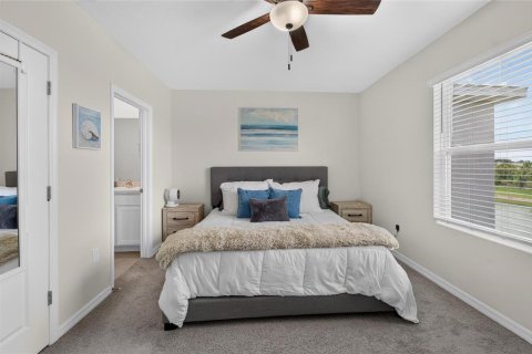 Townhouse in Wesley Chapel, Florida 3 bedrooms, 155.43 sq.m. № 2231530 - photo 25