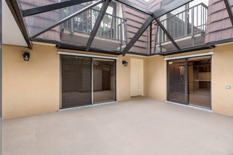 Touwnhouse à vendre à Palm Beach Gardens, Floride: 2 chambres, 148.27 m2 № 2398046 - photo 4