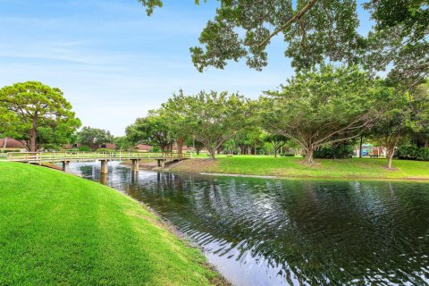 Touwnhouse à vendre à Palm Beach Gardens, Floride: 2 chambres, 148.27 m2 № 2398046 - photo 27