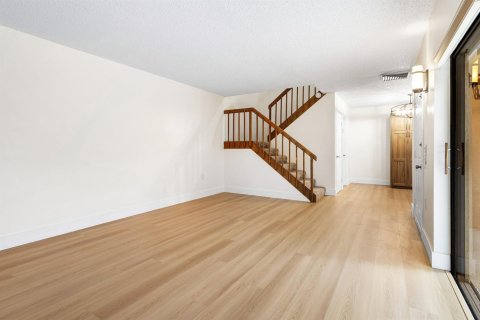 Touwnhouse à vendre à Palm Beach Gardens, Floride: 2 chambres, 148.27 m2 № 2398046 - photo 9