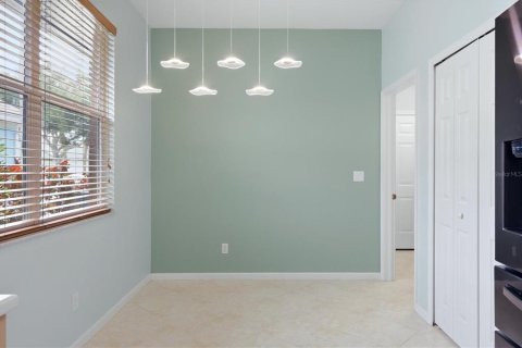 House in Port Charlotte, Florida 3 bedrooms, 164.72 sq.m. № 2204906 - photo 16