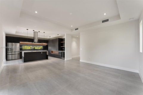 Casa en venta en Key Largo, Florida, 5 dormitorios, 197.79 m2 № 2056667 - foto 6