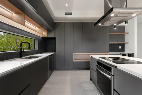 Casa en venta en Key Largo, Florida, 5 dormitorios, 197.79 m2 № 2056667 - foto 11