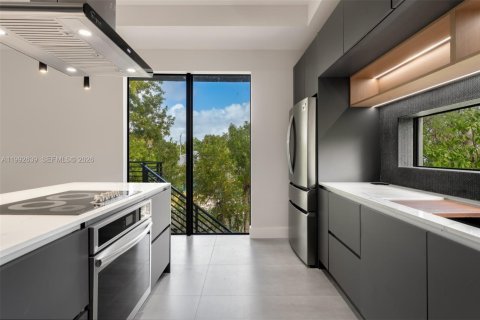 Casa en venta en Key Largo, Florida, 5 dormitorios, 197.79 m2 № 2056667 - foto 12