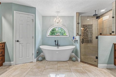 House in Lakeland, Florida 4 bedrooms, 340.12 sq.m. № 2316793 - photo 23