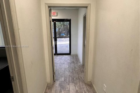 Купить коммерческую недвижимость в Орландо, Флорида № 2035519 - фото 22