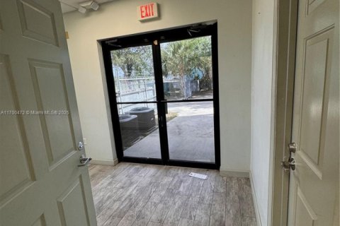 Купить коммерческую недвижимость в Орландо, Флорида № 2035519 - фото 23