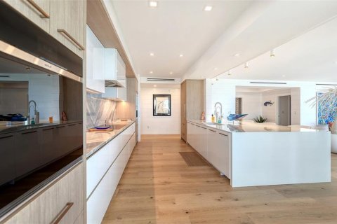 Condo in Longboat Key, Florida, 3 bedrooms  № 2306306 - photo 23