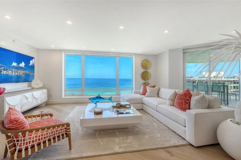 Condo in Longboat Key, Florida, 3 bedrooms  № 2306306 - photo 9
