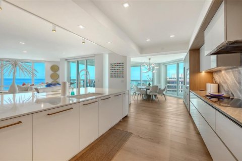 Condo in Longboat Key, Florida, 3 bedrooms  № 2306306 - photo 28