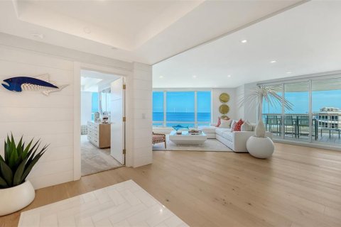 Condo in Longboat Key, Florida, 3 bedrooms  № 2306306 - photo 6